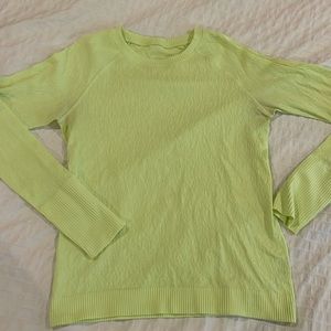 Lululemon women’s run base layer long sleeve citrus yellow